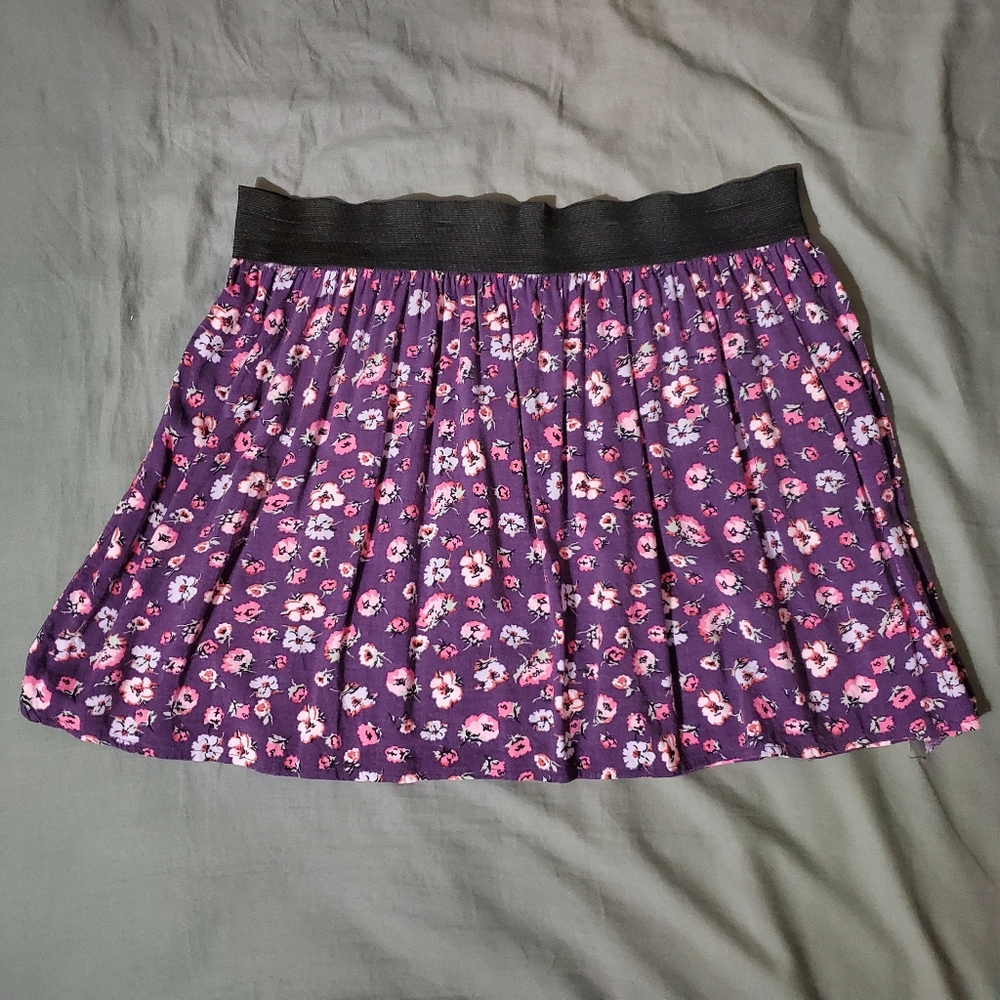 Forever 21 Purple Floral Skirt (Medium)